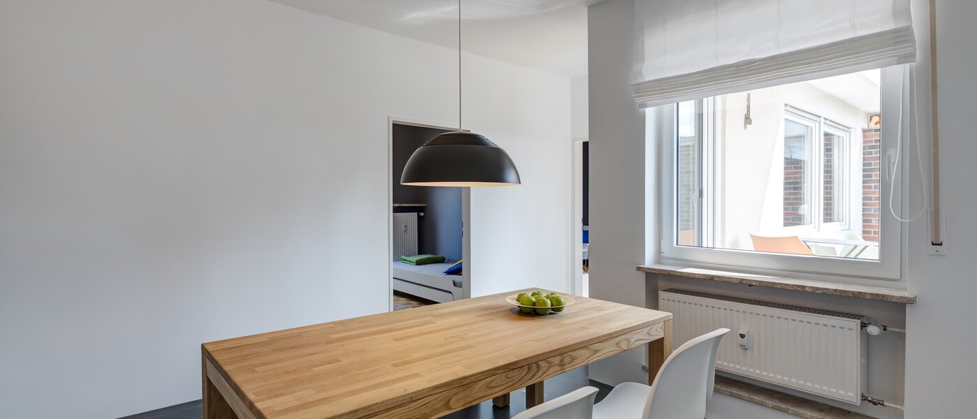 roof terrace apartment München Fasangarten 03 dining area 11218