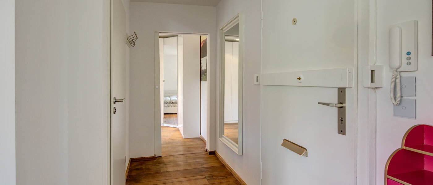 apartment München Schwabing 01 hall 11220