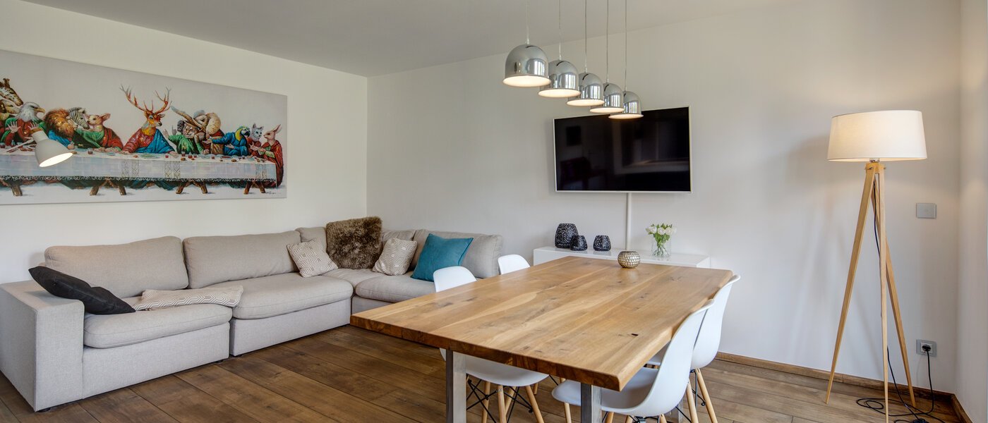 apartment München Schwabing 02 living area 11220