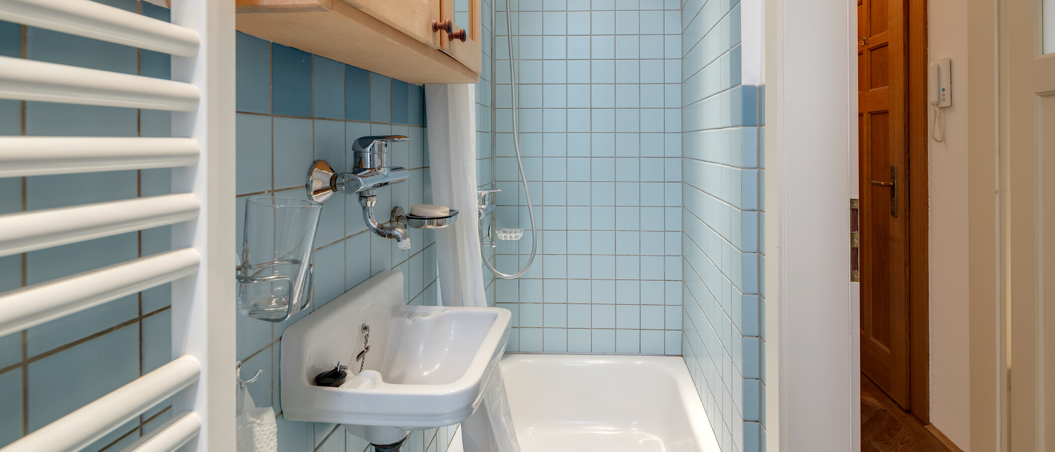 apartment München Sendling 01 bathroom 11224