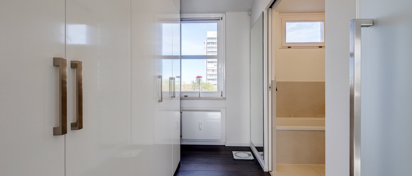 roof terrace apartment München Arabellapark 02 hall 11226