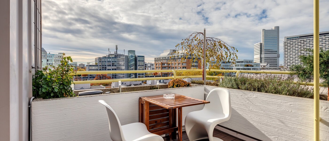 roof terrace apartment München Arabellapark 02 roof terrace 11226