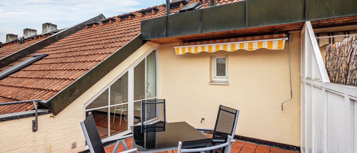 roof terrace apartment München Schwabing-Nord (zw. Leopoldstraße & Englischen Garten) 02 roof terrace 11235