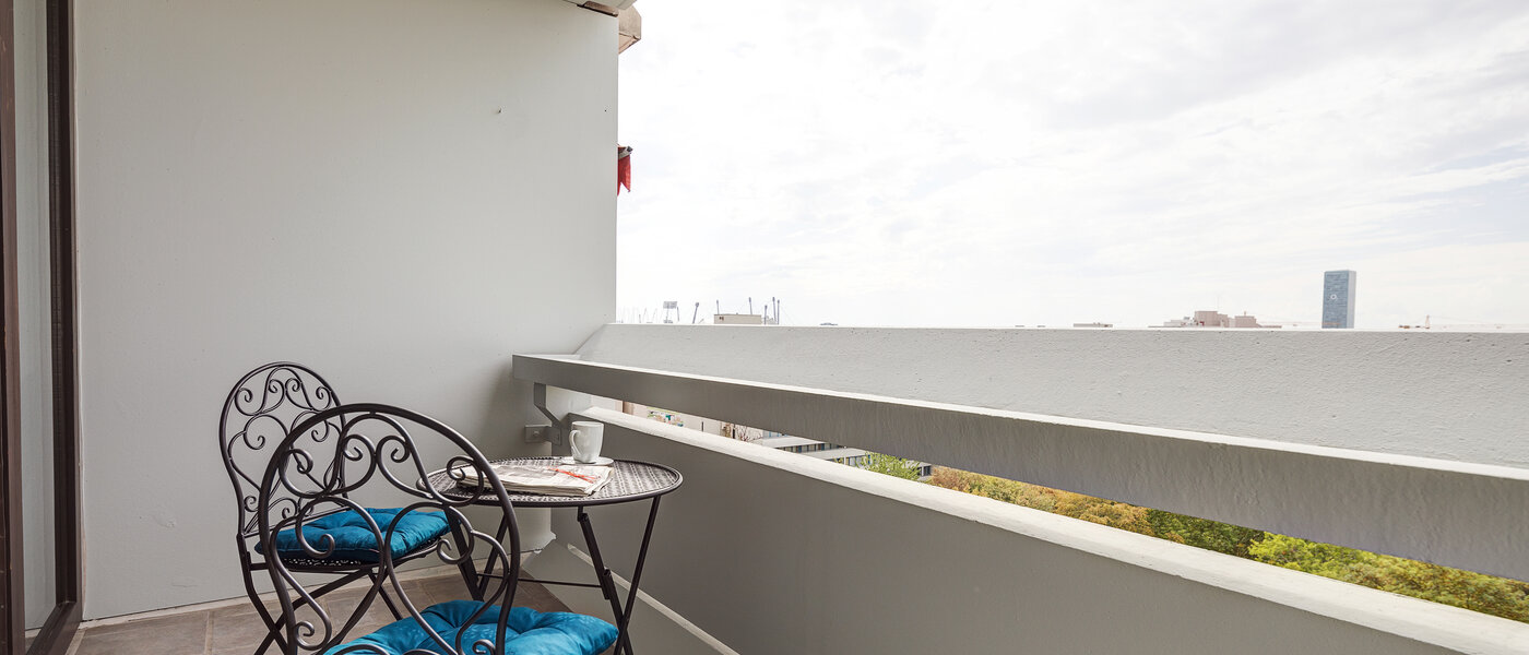 apartment München Olympiadorf 02 balcony 11239