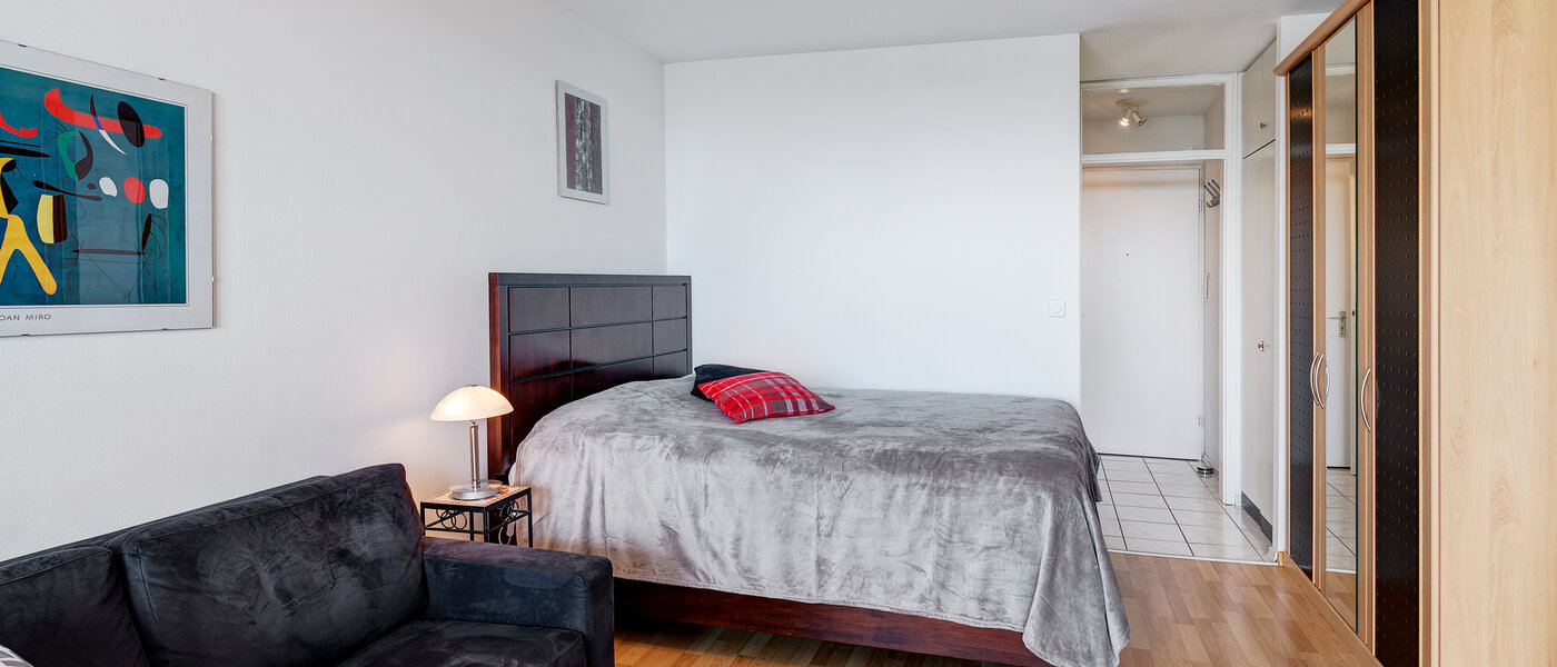 apartment München Olympiadorf 04 living area 11239