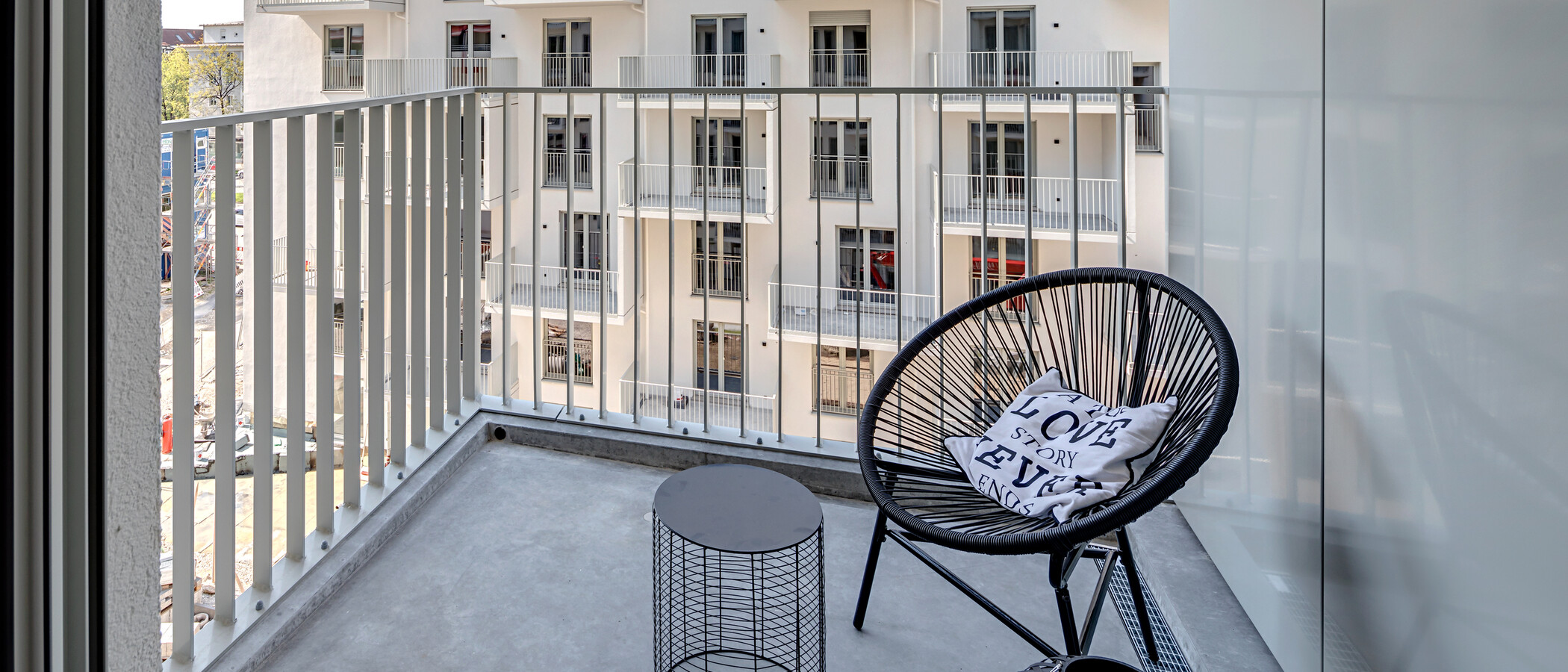 apartment München Schwabing (rechts der Leopoldstraße) 01 balcony 11242