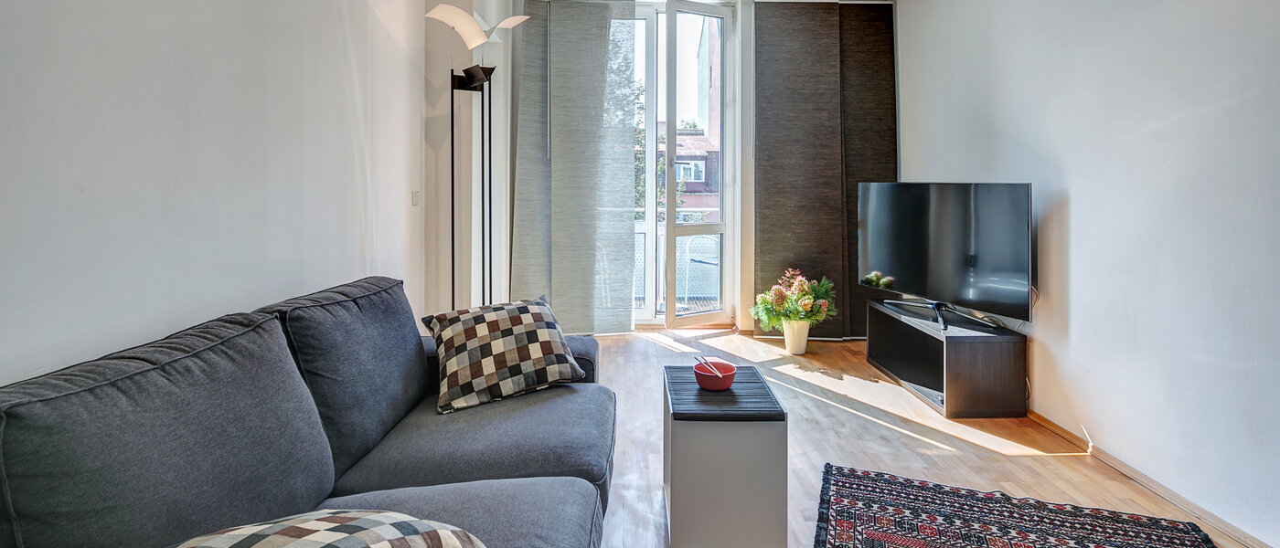 apartment München Neuhausen 03 living area 11252