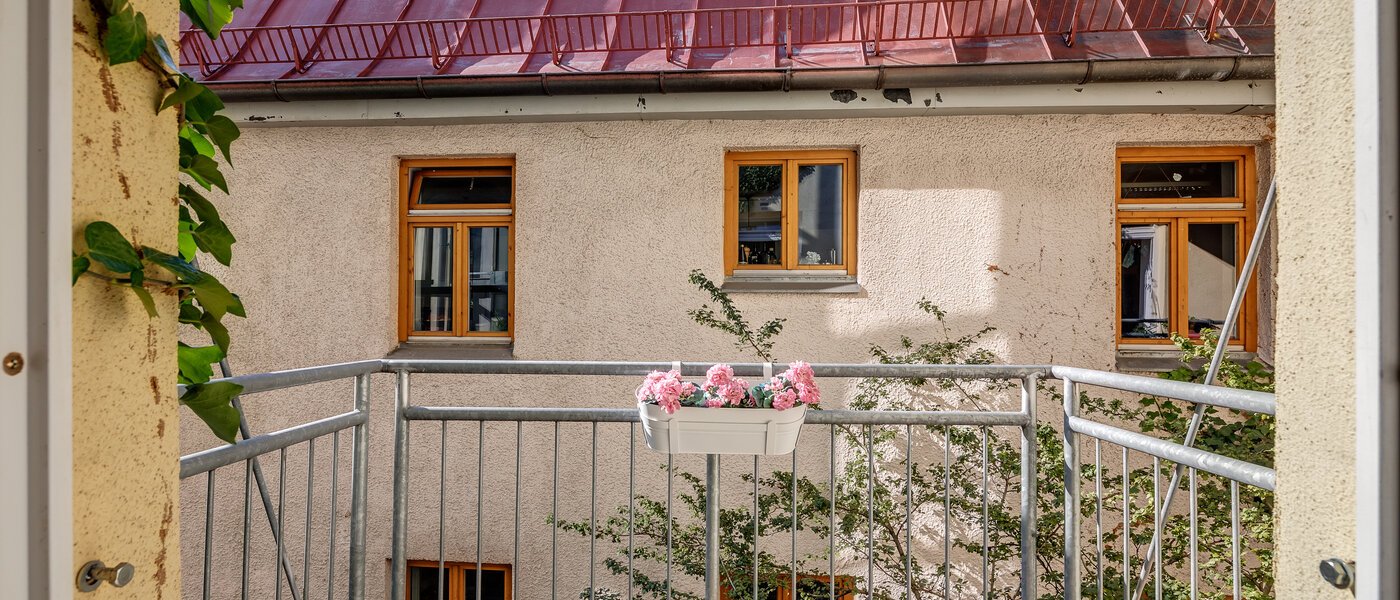 apartment München Glockenbachviertel 02 balcony 11255