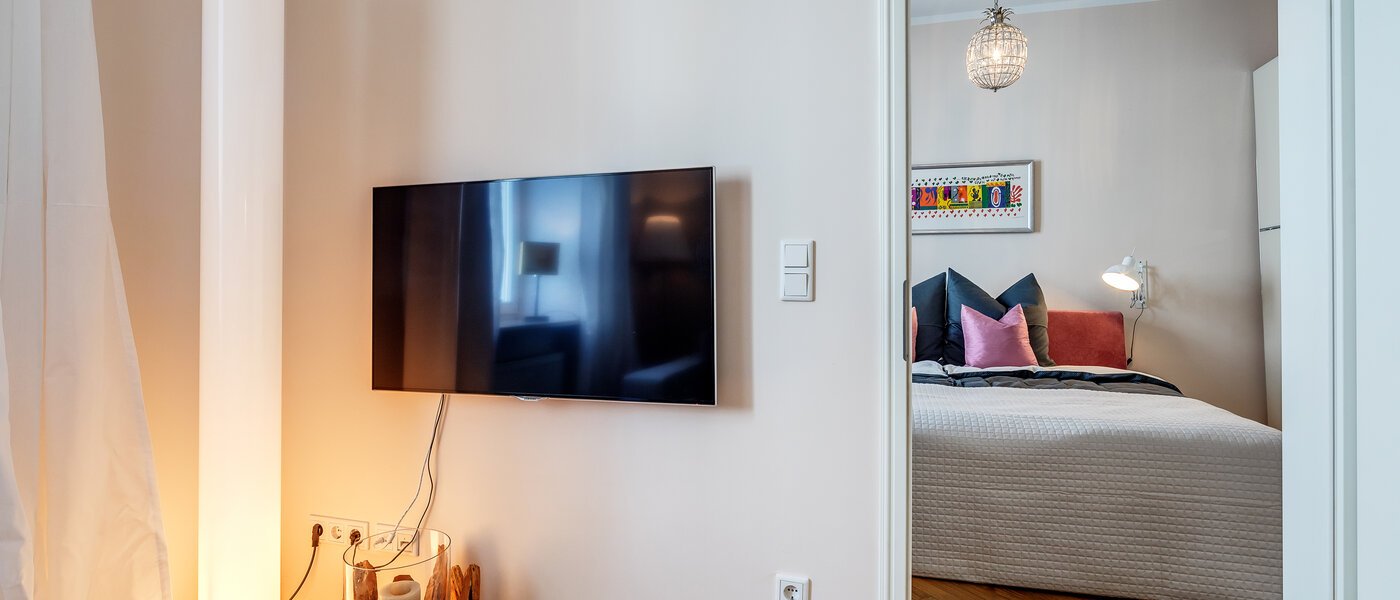 apartment München Glockenbachviertel 02 living room 11255