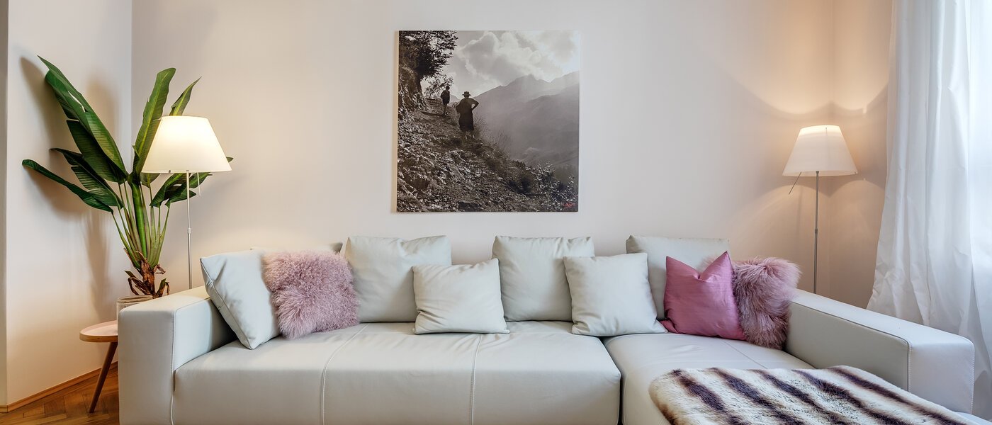 apartment München Glockenbachviertel 04 living room 11255