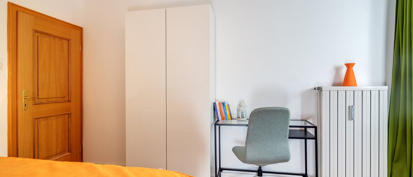 apartment München Parkstadt Bogenhausen 03 2. bedroom 11256