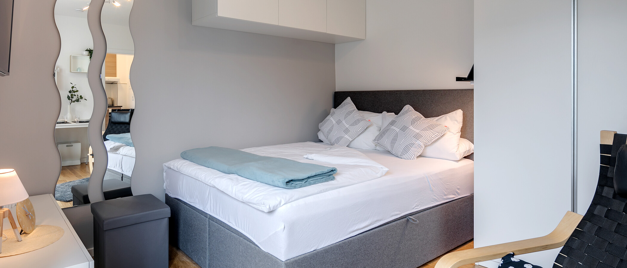 apartment München Neuhausen 01 sleeping area 11266