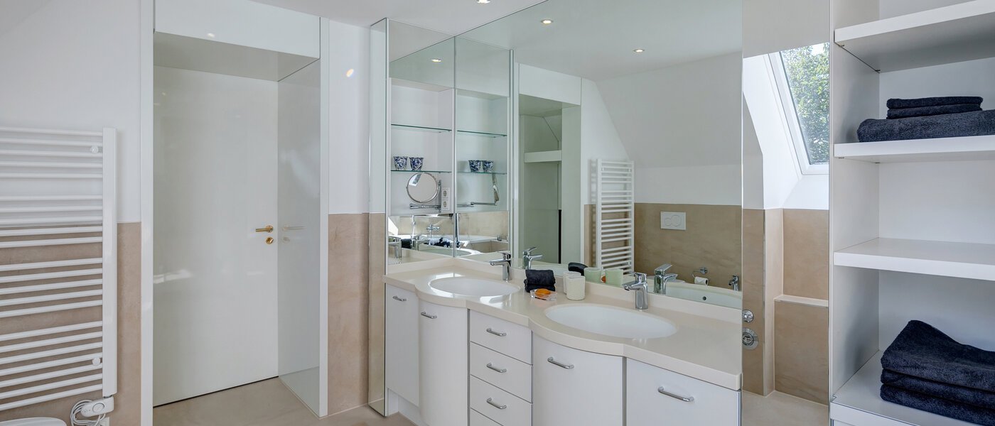 roof terrace apartment München Menterschwaige 03 bathroom 11267