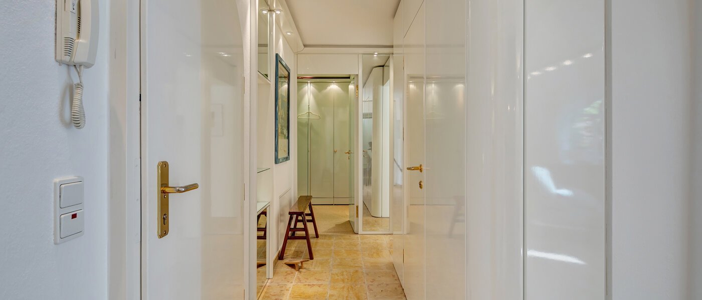 roof terrace apartment München Menterschwaige 01 hall 11267