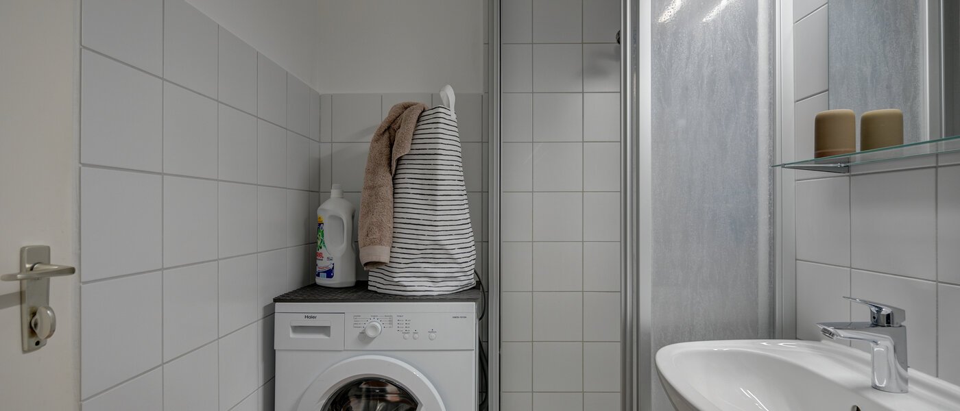 apartment München Moosach 02 bathroom 11269