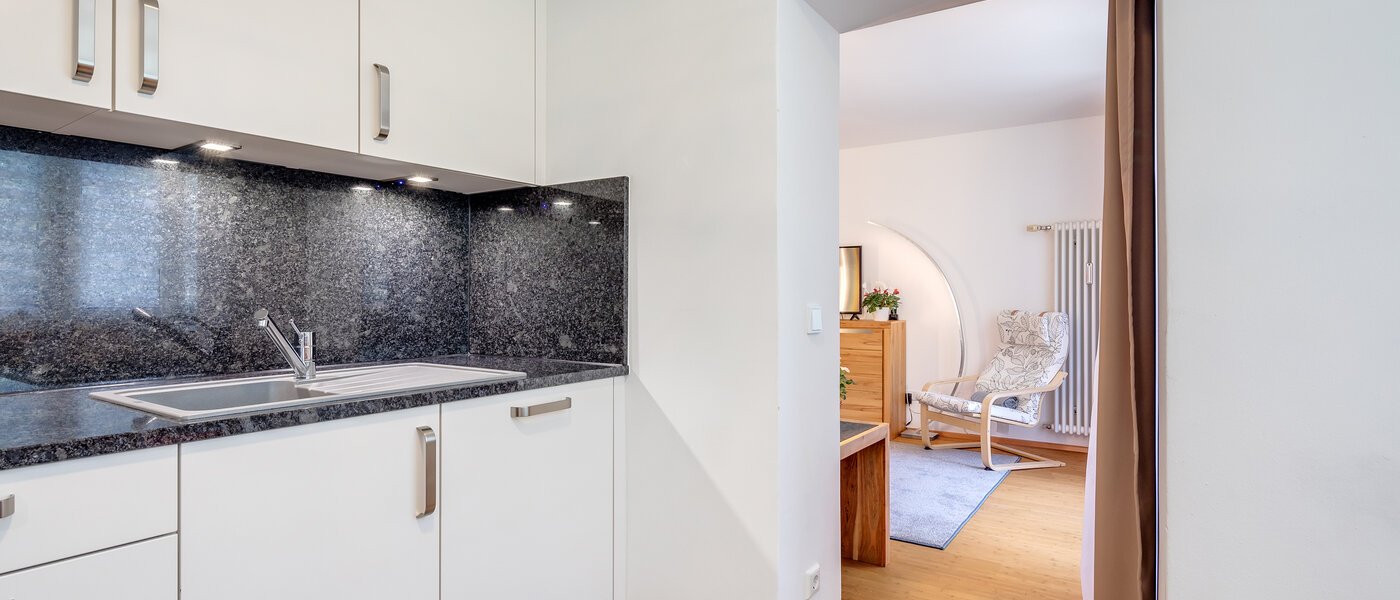 apartment München Parkstadt Bogenhausen 03 kitchen 11276