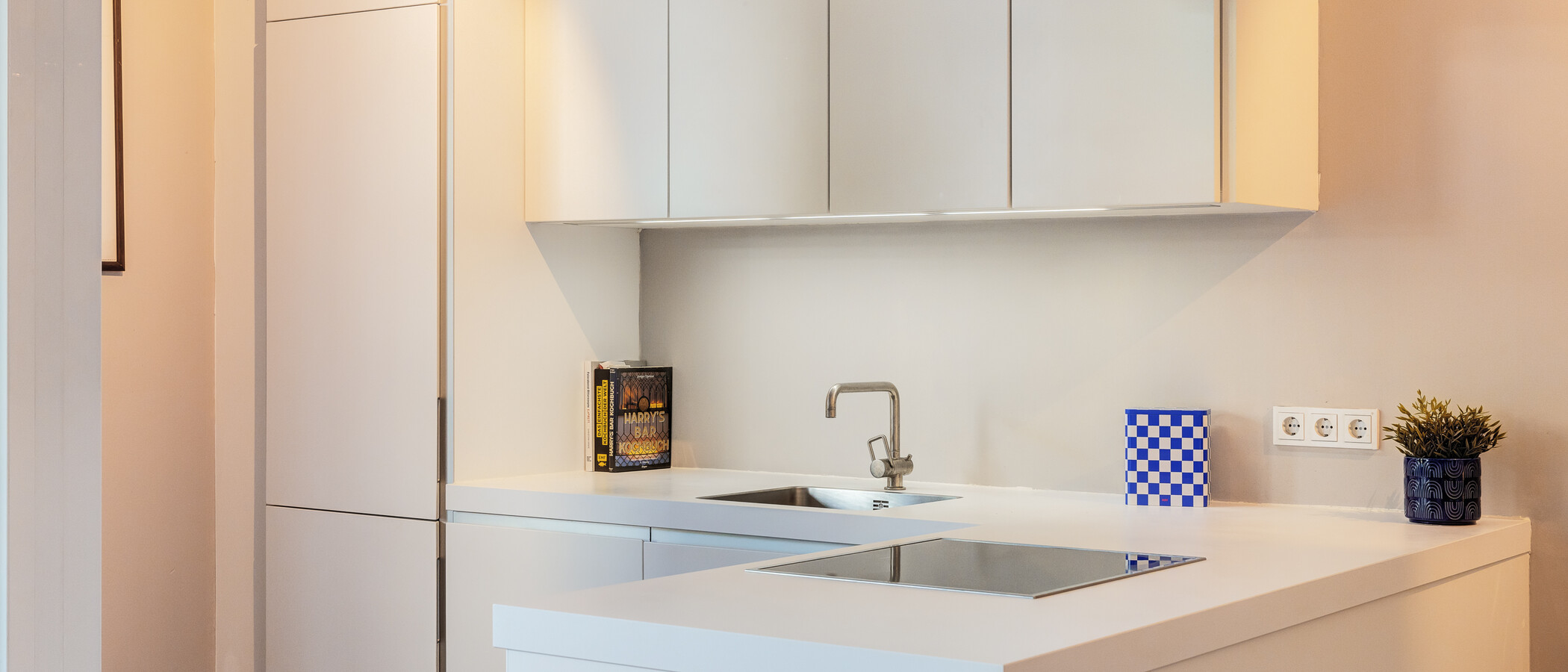 apartment München Schwabing-Nord (zw. Belgrad- & Leopoldstraße) 01 kitchen 11278