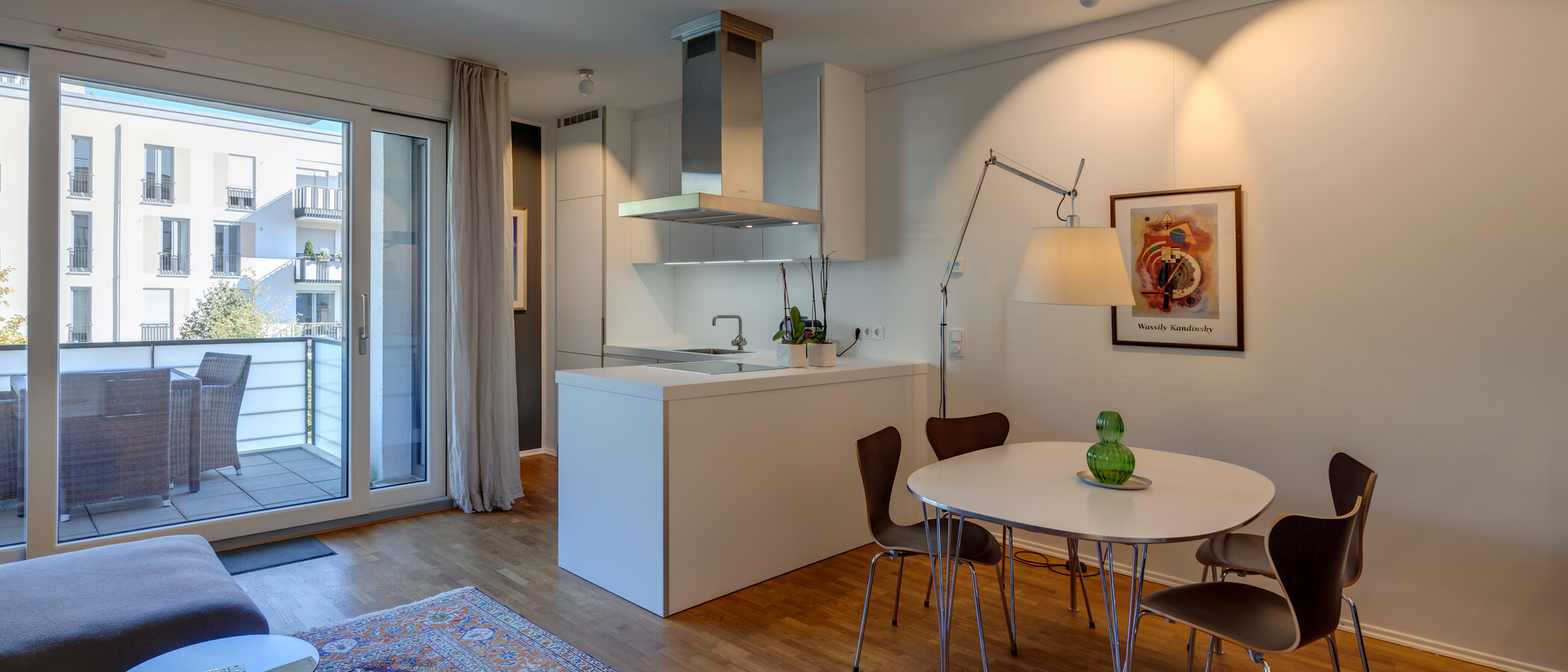 apartment München Schwabing-Nord (zw. Belgrad- & Leopoldstraße) 03 living area 11278