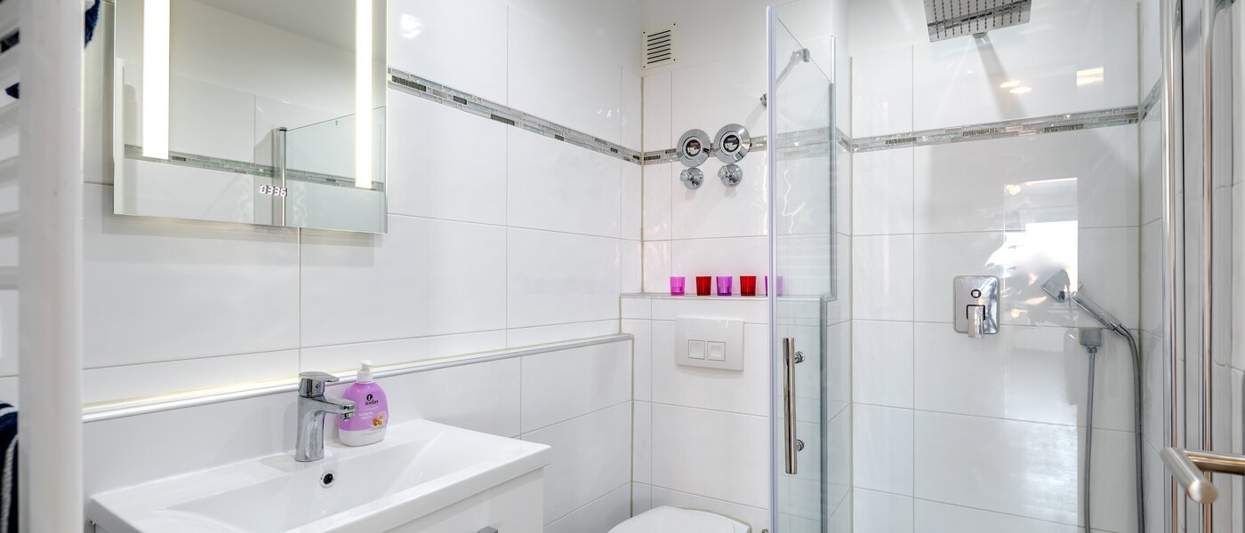 apartment München Sendling 01 2. bathroom 11282