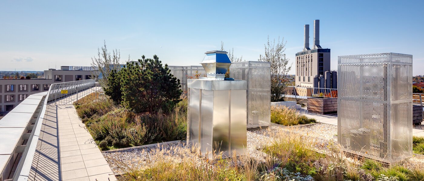 apartment München Obersendling 03 communal terrace 11291