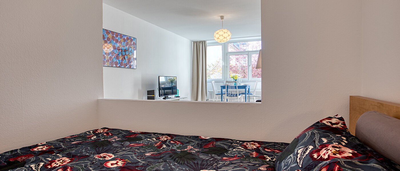 apartment München Isarvorstadt 02 sleeping area 11296