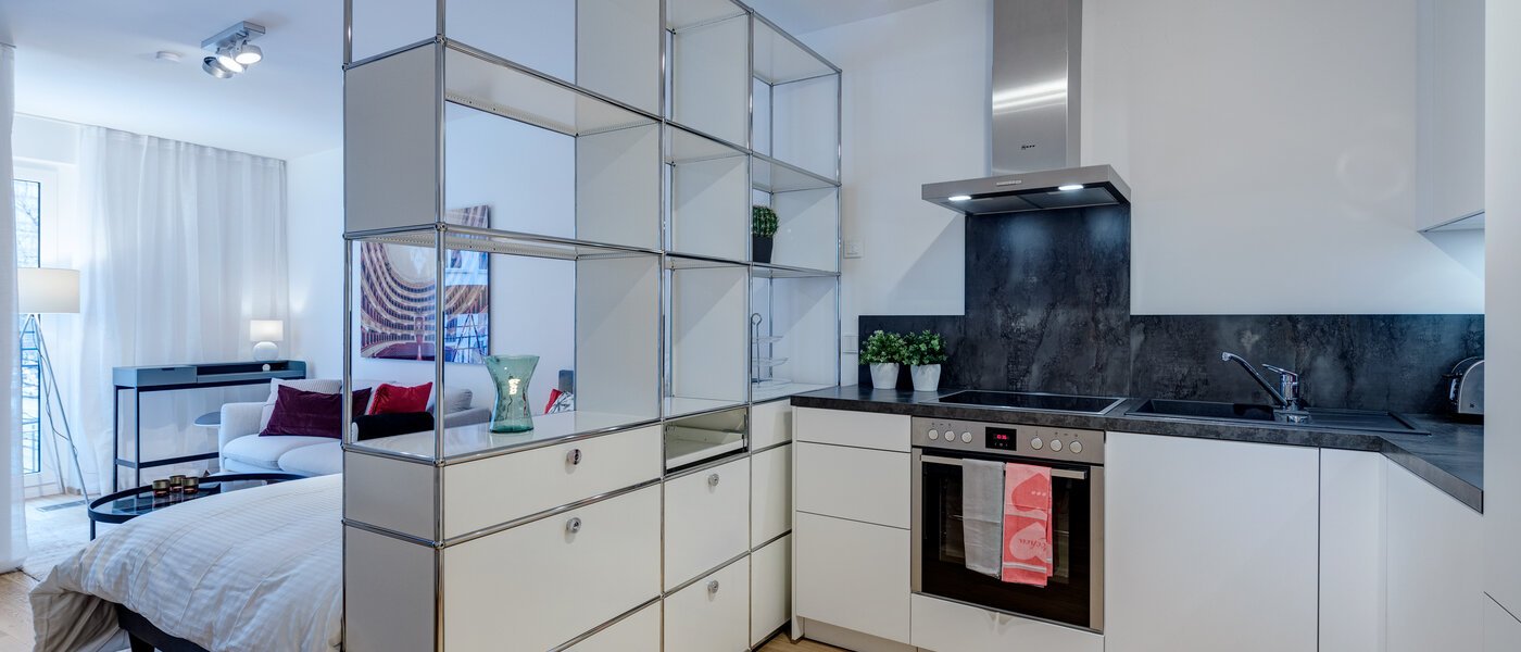 apartment München Bogenhausen 02 kitchen 11300