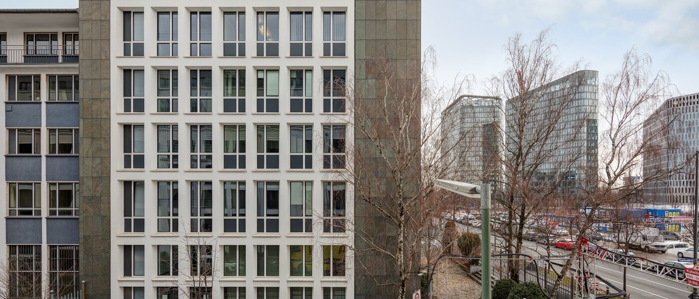 apartment München Bogenhausen 02 view 11300