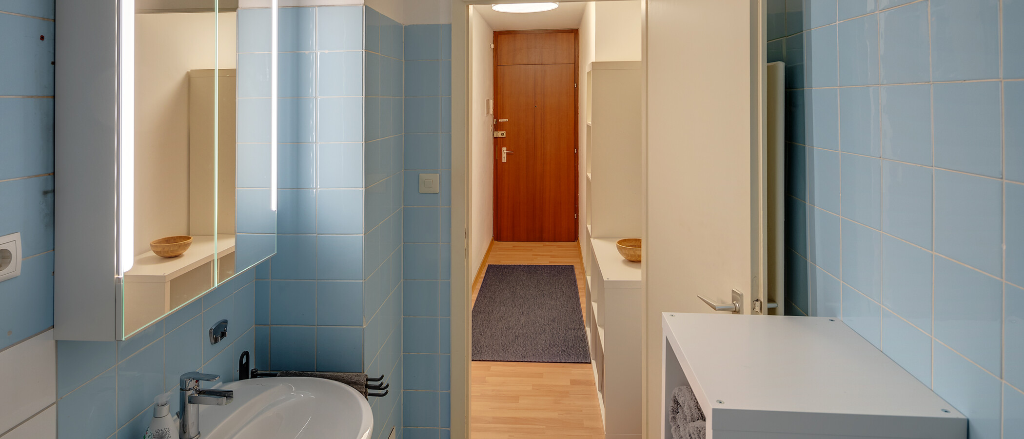 apartment München Schwabing-West 02 bathroom 11320