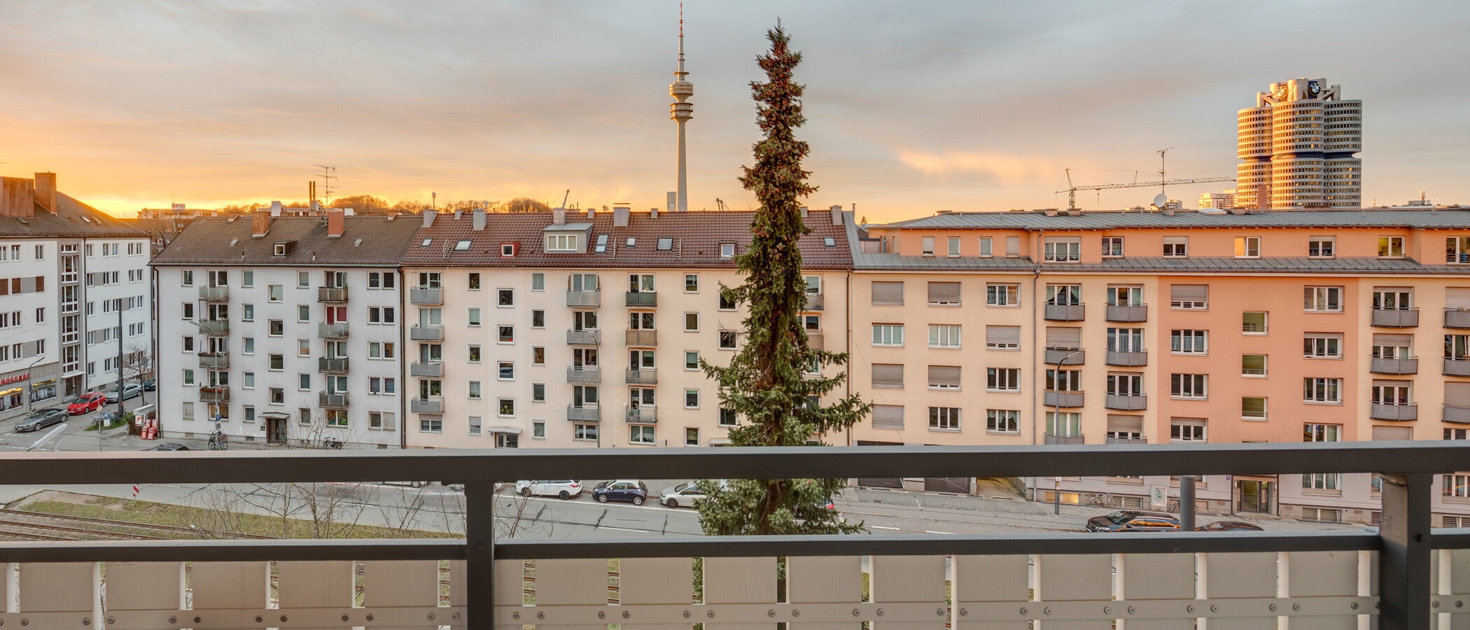 apartment München Schwabing-West 01 view 11320