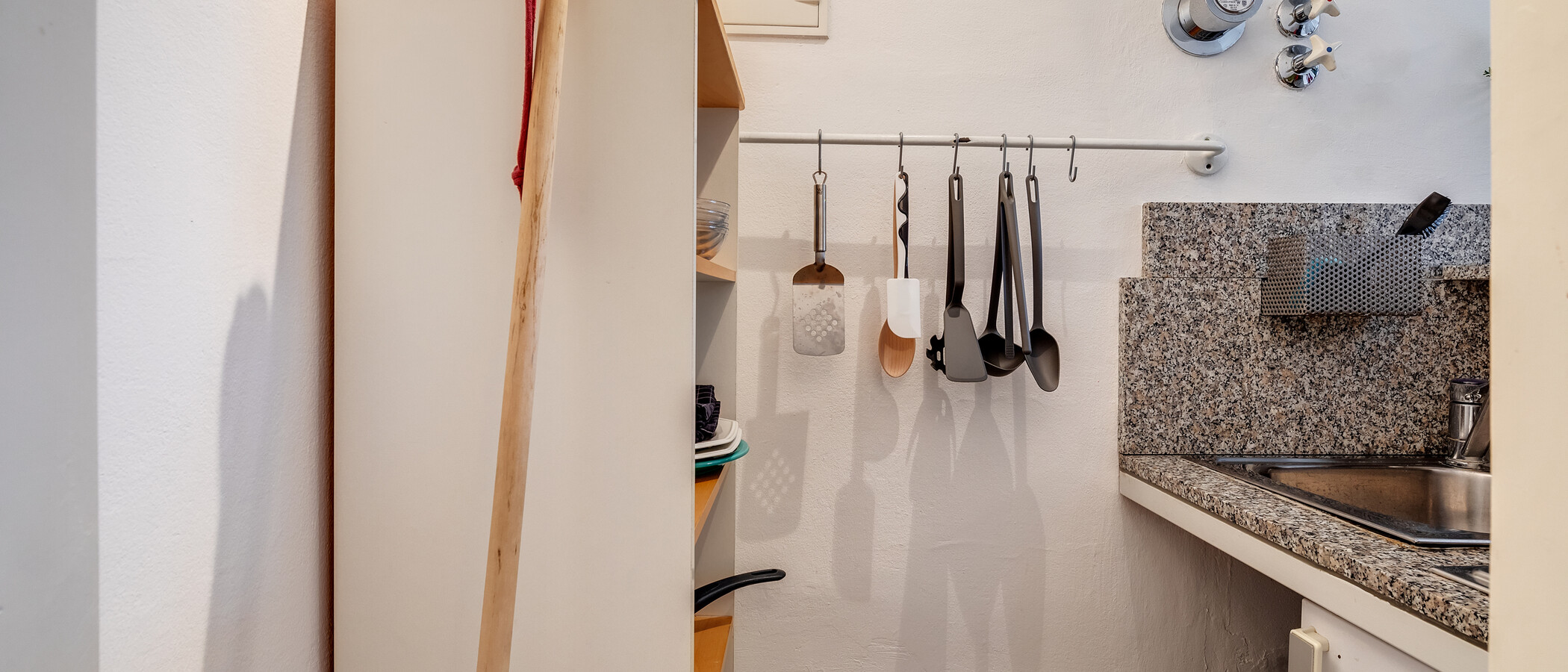 studio München Schwabing-West (rund um den Hohenzollernplatz) 02 kitchen 11346