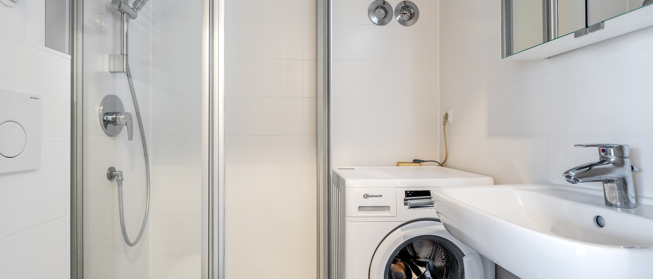 studio München Schwabing-West (rund um den Hohenzollernplatz) 01 bathroom 11346