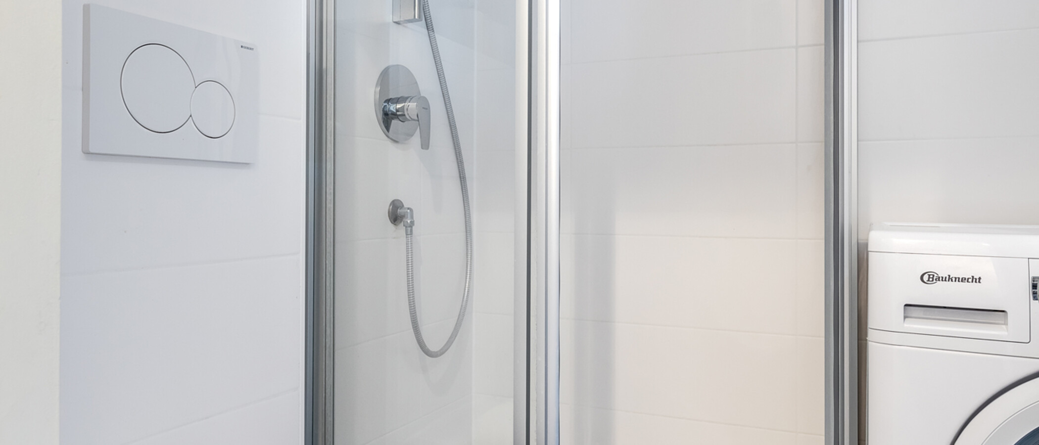studio München Schwabing-West (rund um den Hohenzollernplatz) 03 bathroom 11346