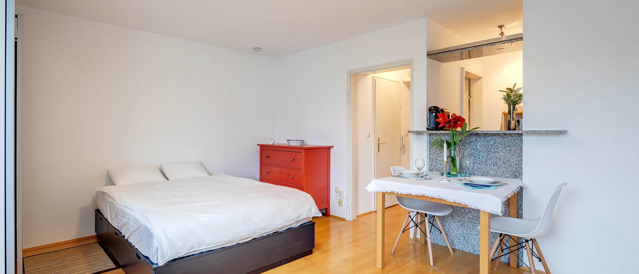 studio München Schwabing-West (rund um den Hohenzollernplatz) 03 living area 11346