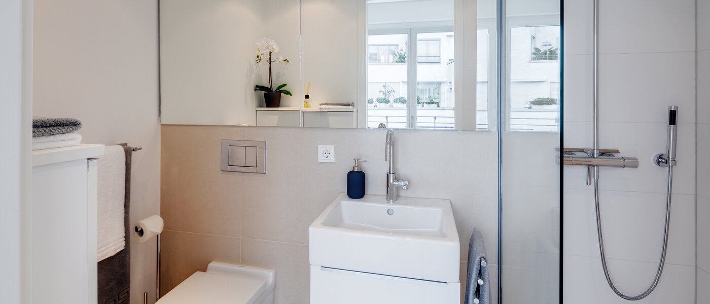 apartment München Schwabing-West 02 2. bathroom 11349