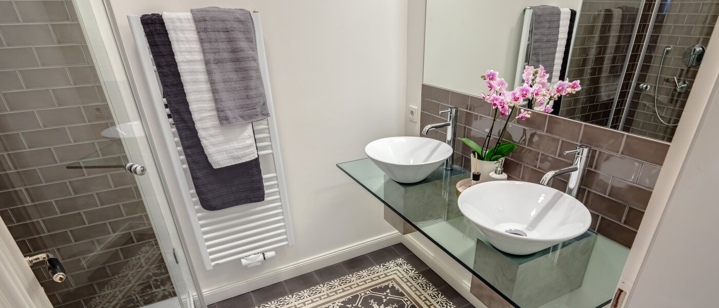 apartment München Glockenbachviertel 02 bathroom 11352