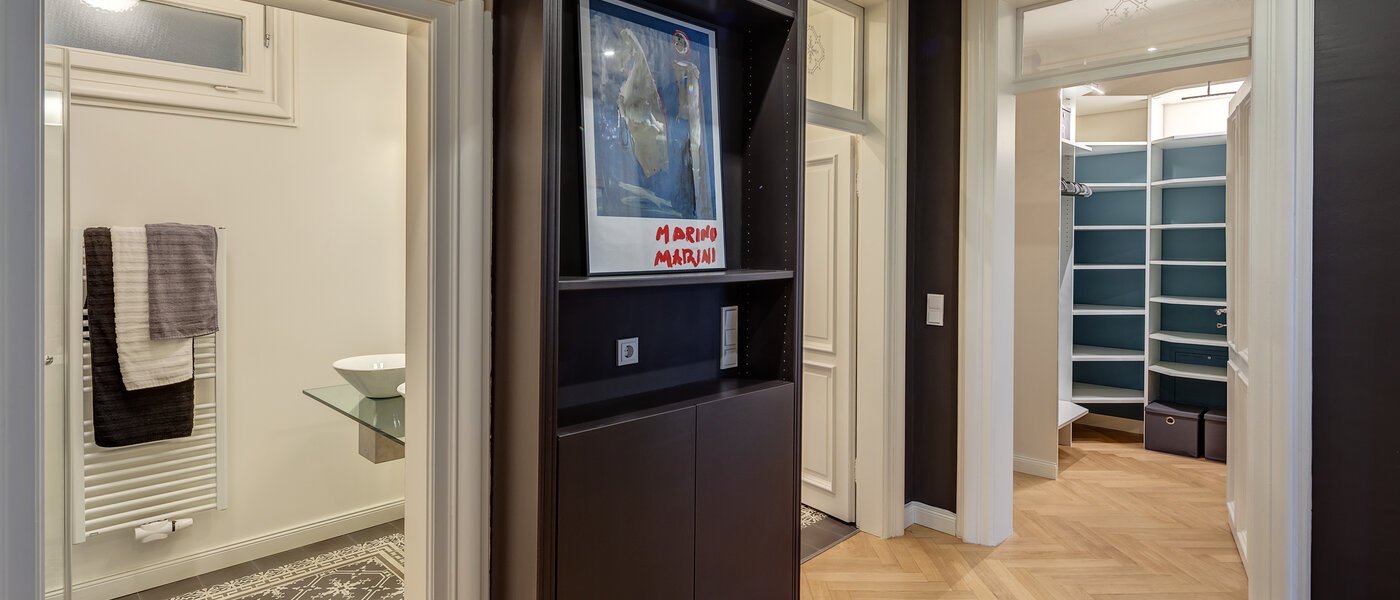 apartment München Glockenbachviertel 01 hall 11352