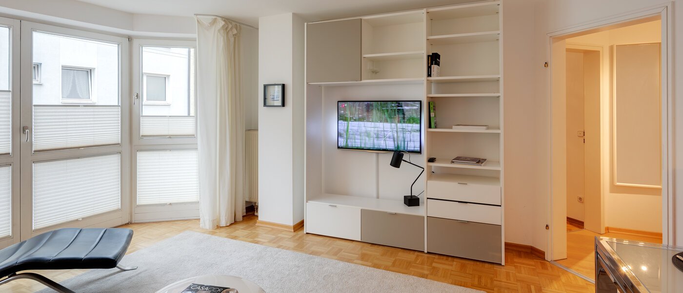 apartment München Lehel 02 living room 11361