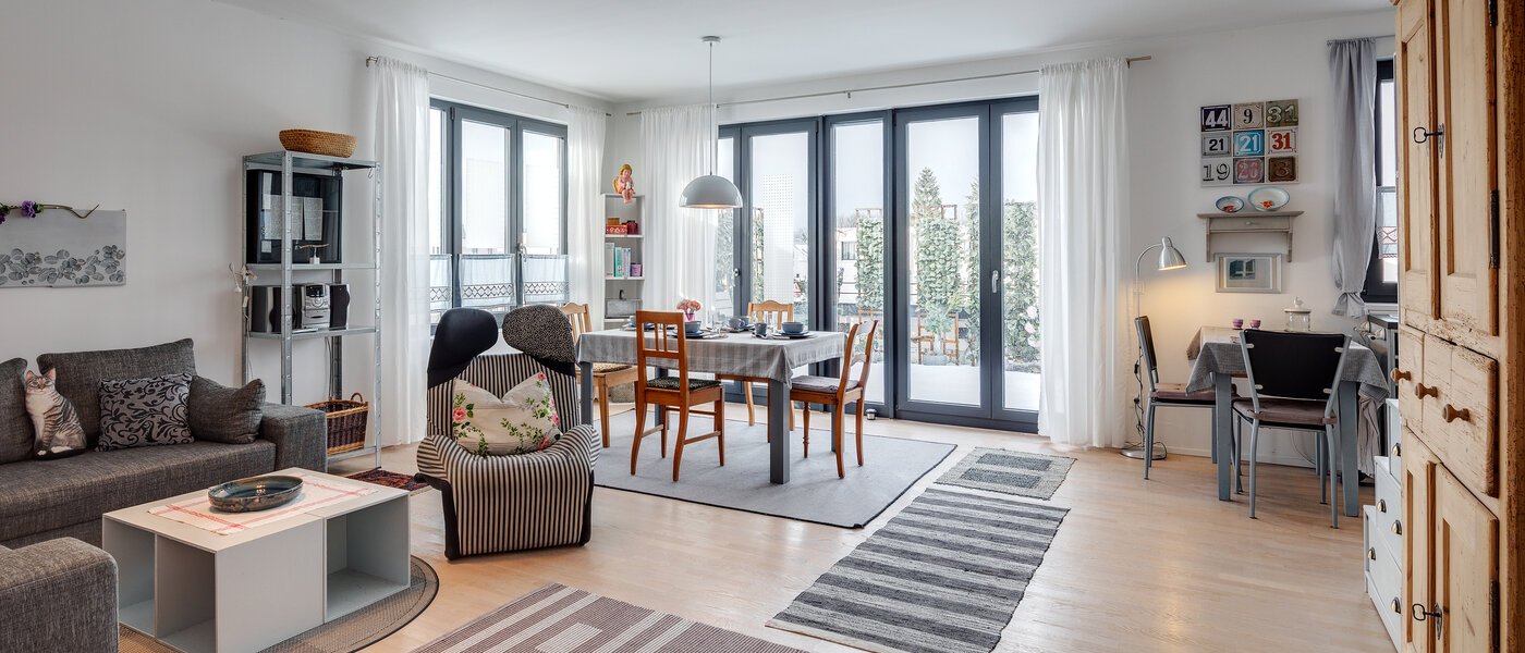 apartment München Oberföhring 02 living area 11374