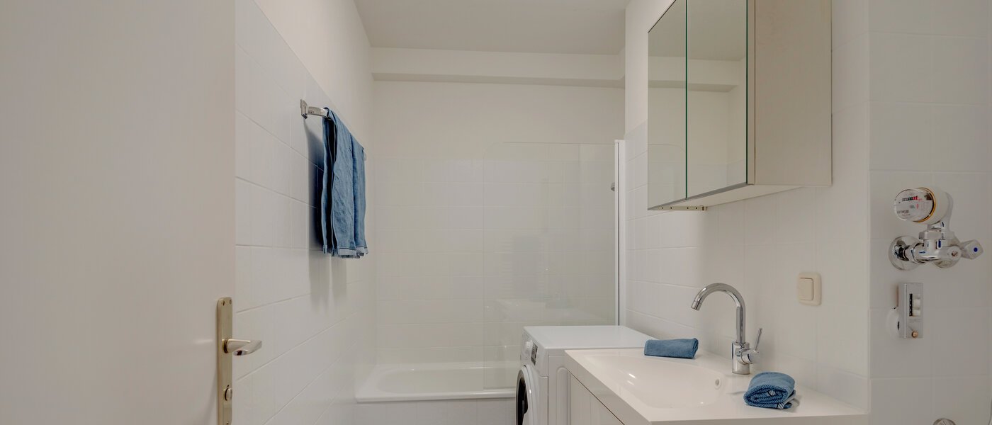 apartment München Sendling 01 bathroom 11380