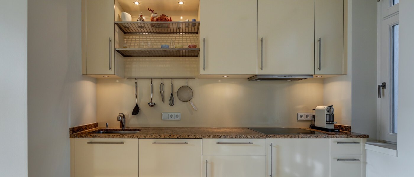 apartment München Glockenbachviertel 02 kitchen 11395