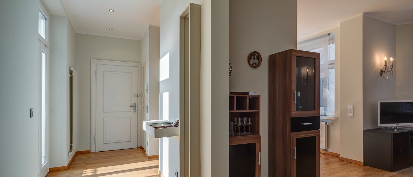 apartment München Glockenbachviertel 01 hall 11395