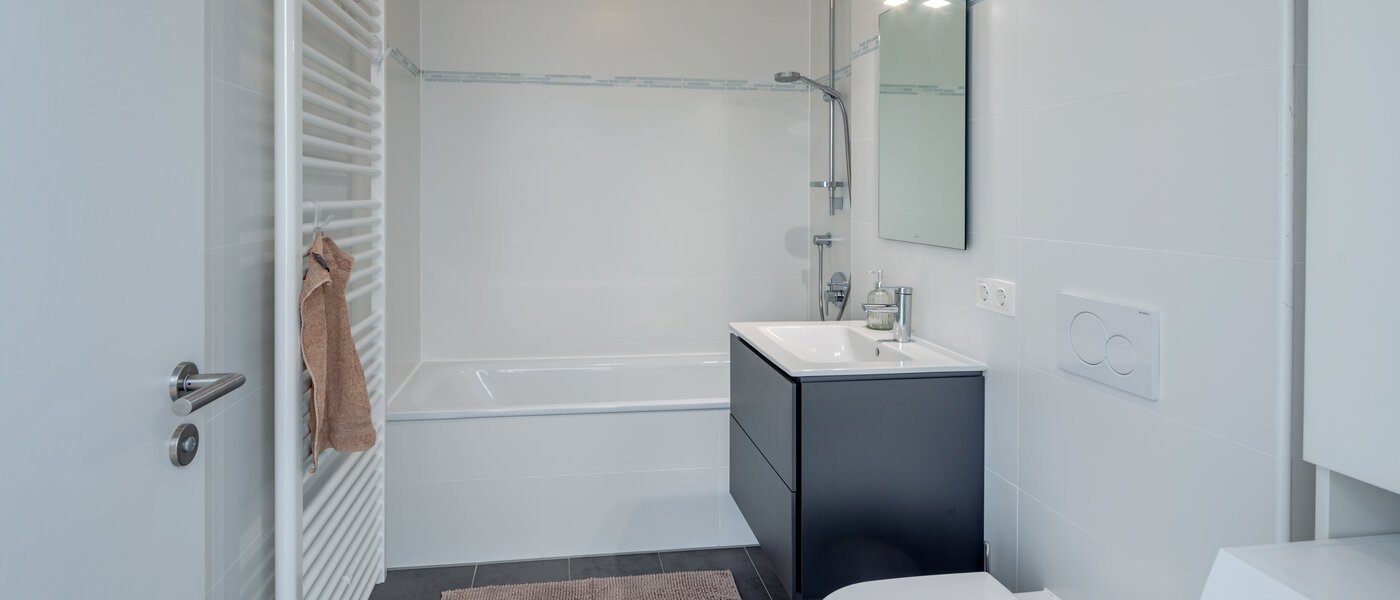 apartment München Aubing 01 bathroom 11399