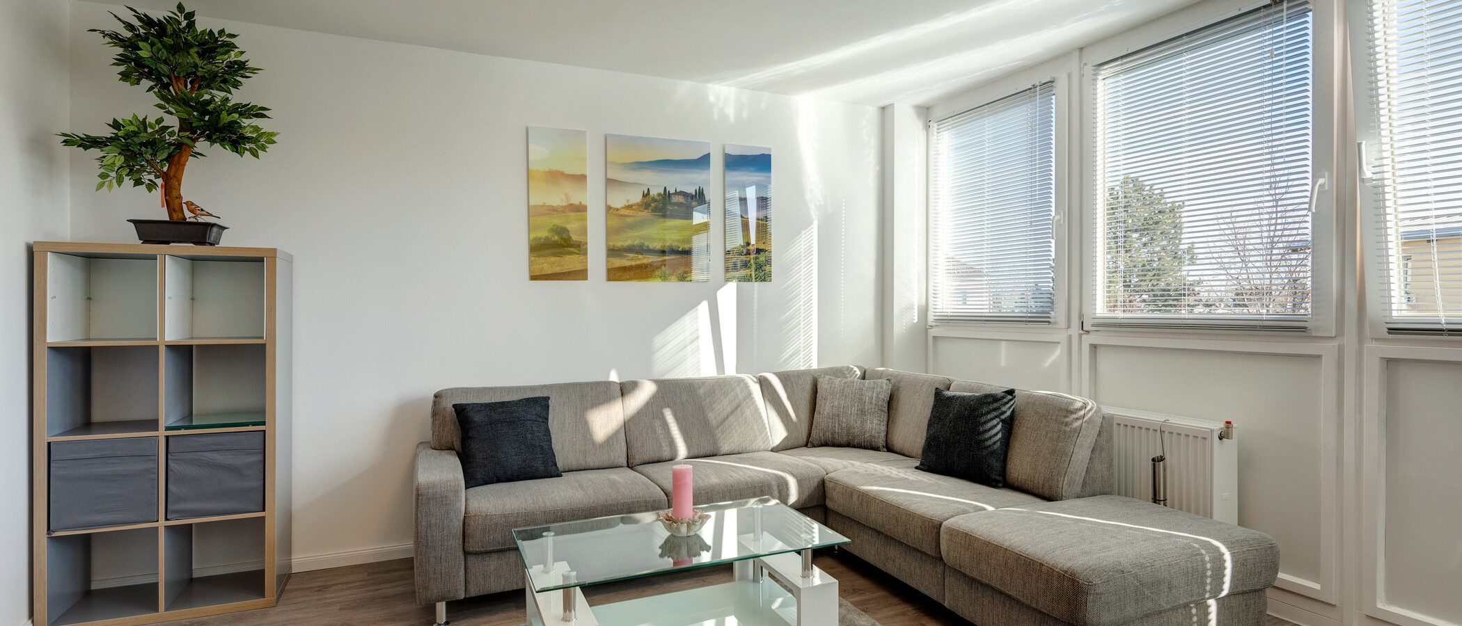 apartment München Milbertshofen 02 living area 11407