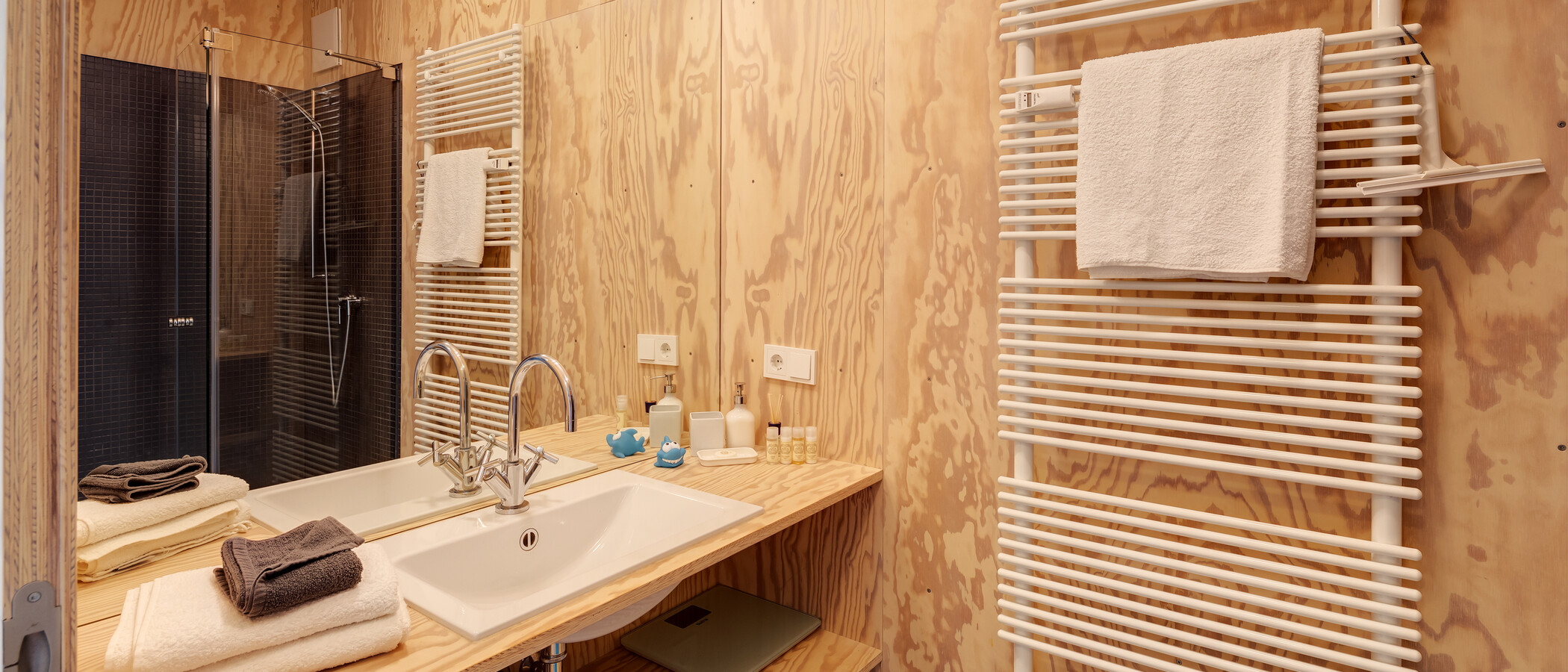 apartment München Westend 01 bathroom 11413