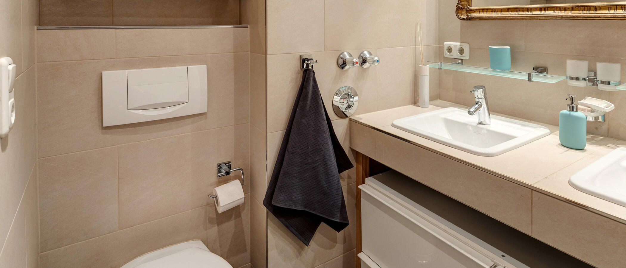 gallery apartment  München Thalkirchen 03 bathroom 11415