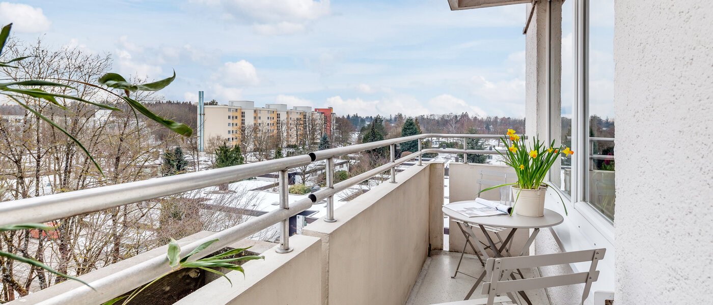 apartment Haar 01 balcony 11416