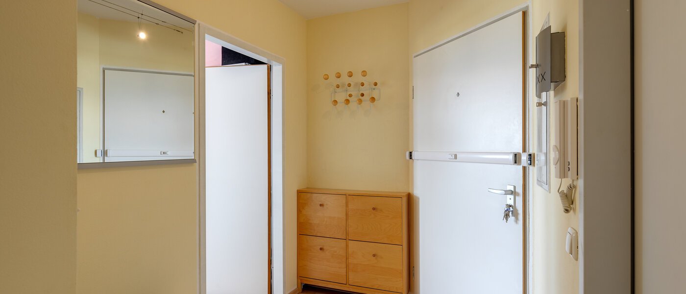 attic apartment München Schwanthalerhöhe 01 hall 11426