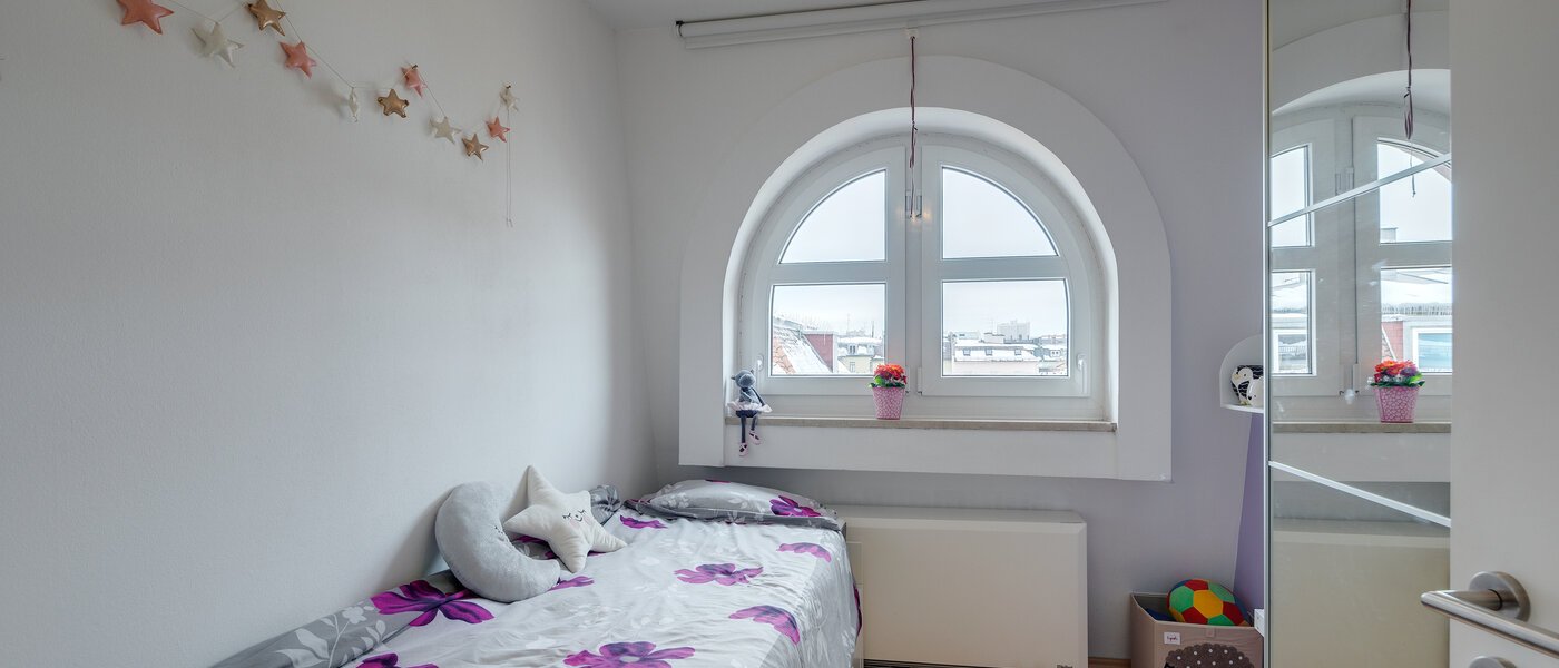 attic apartment München Schwanthalerhöhe 02 2. bedroom 11426