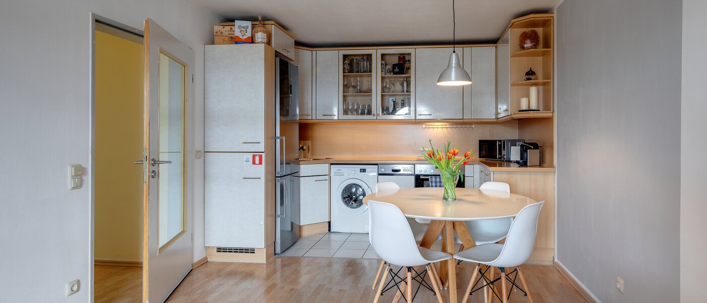 attic apartment München Schwanthalerhöhe 03 living area 11426