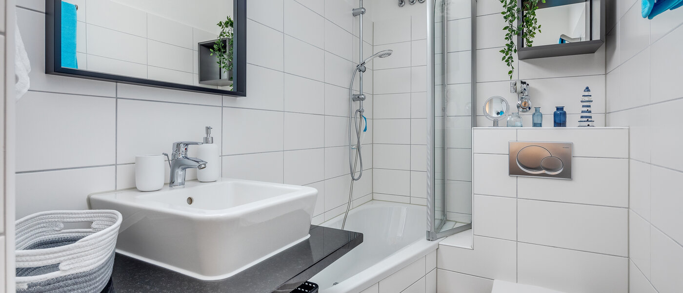 apartment München Fasangarten 01 bathroom 11437